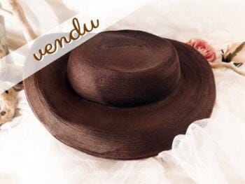 Chapeau paille marron plat