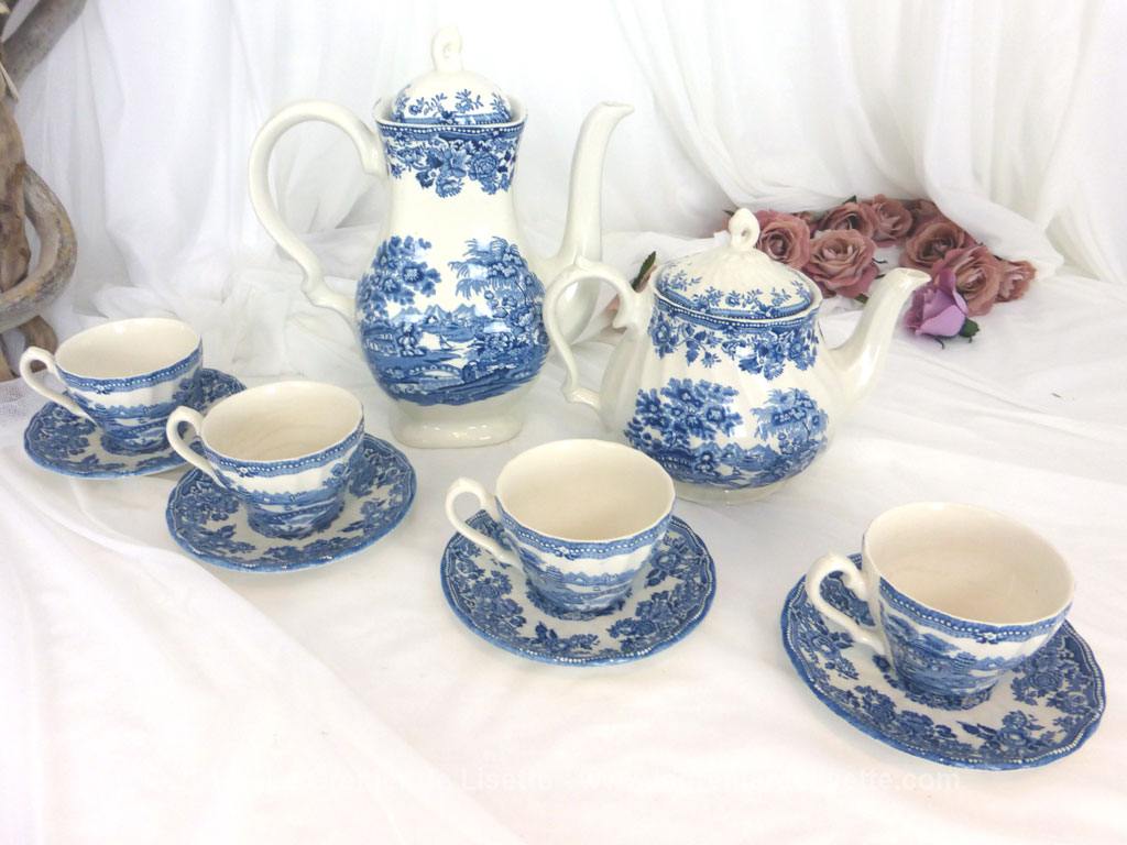 Trio tasses à thé vintage bleues en porcelaine anglaise - Ressourcerie  Histoires Sans Fin