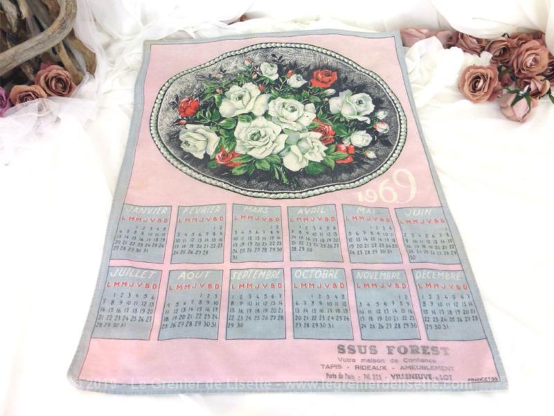 VENDU - Ancien torchon calendrier 1969 aux fleurs - Le Grenier de Lisette