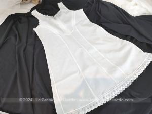 Original fond de robe fillette 8 ans polyamide et dentelle