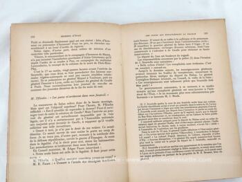 Sur 20.3 x 14 x 3 cm, voici un livre sur 514 pages au titre de "Secrets d'Etat" publié par J.R. Tournoux en 1960, dont les sous-titres sont Dien Bien Phu - Les Paras - L'Algérie - L'Affaire Ben Bella - Suez - La Cagoule - Le 13 Mai - De Gaulle au Pouvoir. 