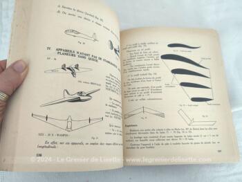 Sur 22 x 18 cm, voici un livre portant le titre de "L’Aéronautique et les Travaux Scientifiques Expérimentaux" par Y. Roques et B. Miette sur 244 pages et édité en 1967.