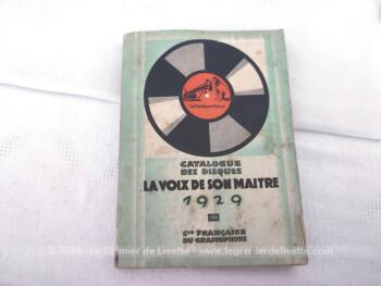 Voici un ancien catalogues La Voix de son Maitre pour l'année 1928, un autre pour l'année 1929,  un prospectus pour une chanson de Maurice Chevalier de 1929 et le catalogue des nouveautés d'avril 1930.