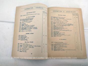 Voici un lot de 5 petits catalogues de marques différentes de disques pour gramophones, Columbia, Parlophone, La Voix de son Maitre et Odéon datant tous de 1929.