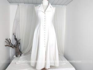 Robe écru col style « Maryline » avec boutons