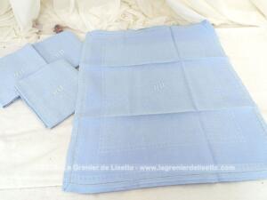 Lot 4 serviettes damassé bleu bleu pastel monogrammes HD